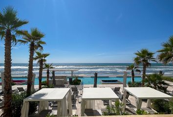 Departamento en  Ikaroa Residences & Beach Club, Boulevard Barra Vieja, Colonia Bonfil, Acapulco, Guerrero, México