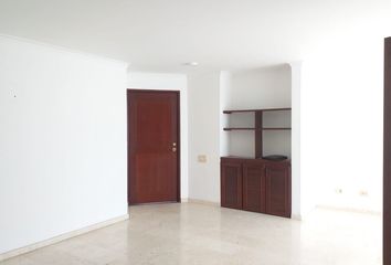 Apartamento en Pinares, Comuna Oriente, Pereira, Risaralda, Colombia