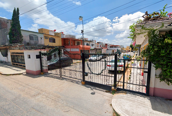 Casa en fraccionamiento en  Hacienda De Belem 1547a, Supermanzana 200sm 200, Hacienda Real Del Caribe, Cancún, Quintana Roo, México