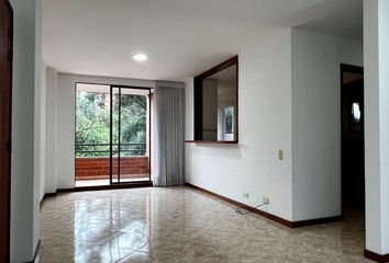Apartamento en Poblado, Medellín