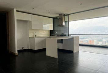 Apartment for rent in Poblado, Medellín