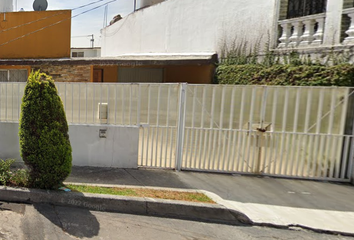 Casa en  Prados Del Rosario, Azcapotzalco