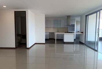 Apartamento en Poblado, Medellín