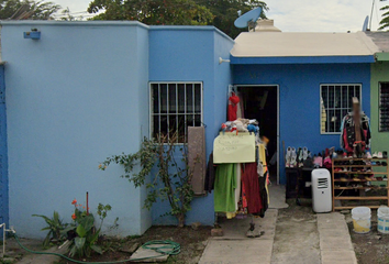 Casa en fraccionamiento en  Tuxpan 382, Villas Del Sol Y Amp, 28190 Tecomán, Col., México