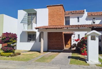 Casa en fraccionamiento en  San Agustín Calvario, San Gregorio Zacapechpan, San Pedro Cholula, Puebla, Mex