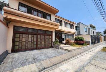Casa en  Parque José Santos Chocano, Pasaje Los Geranios, Miraflores, Perú