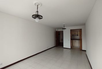 Apartamento en Pinares, Comuna Oriente, Pereira, Risaralda, Colombia