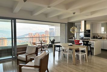 Apartamento en El Poblado, Medellín, Antioquia, Colombia