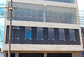 Local comercial en  Avenida Carlos Alberto Izaguirre, San Martín De Porres, Lima, 15112, Per