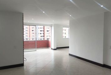 Apartamento en Poblado, Medellín