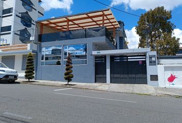 Oficina en  Manuel Valdiviezo 344, Quito 170104, Ecuador