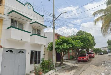 Casa en  Av Ojo De Tigre, Jardines Del Pedregal, Tuxtla Gutiérrez, Chiapas, México
