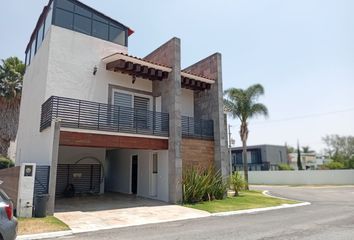 Casa en fraccionamiento en  Privada Senda Del Sol, Senda Del Sol, Cholula De Rivadabia, San Pedro Cholula, Puebla, 72764, Mex