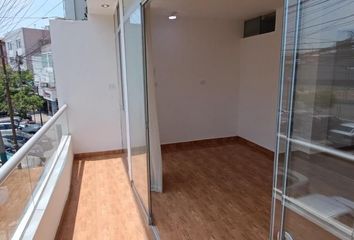 Departamento en  Calle Mercaderes, Santiago De Surco, Perú