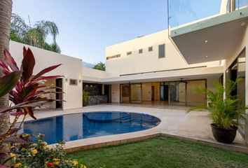 Casa en  Bosques De Altabrisa, Colonia Altabrisa, Mérida, Yucatán, México