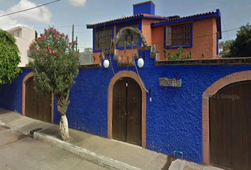 Casa en fraccionamiento en  Estanque 132, Jardines De San Antonio, 36600 Irapuato, Gto., México