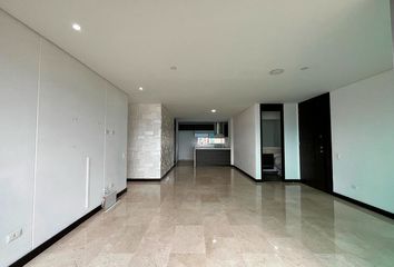 Apartamento en El Poblado, Medellín, Antioquia, Colombia