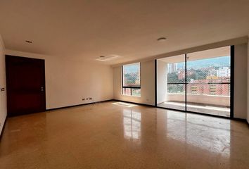 Apartment for rent in Poblado, Medellín