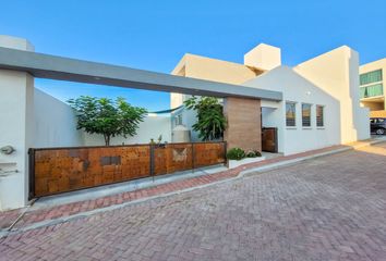 Casa en fraccionamiento en  Profesor Francisco Martínez Elías 81, Magdalena, Tequisquiapan, Querétaro, México