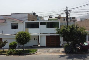 Casa en  El Prado 365, La Molina 15024, Perú