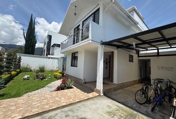 Casa en  Real Alto, Cumbayá, Quito, Ecuador