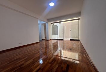 Departamento en  Calle Narciso De La Colina 1248, Surquillo, Perú