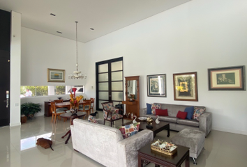 Casa en Ciudad Jardín, Cali, Valle Del Cauca, Colombia