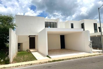 Casa en condominio en  Privada Nadira, X-cuyum, Yucatán, México