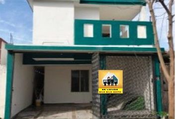 Casa en  Acanto Residencial, Apodaca