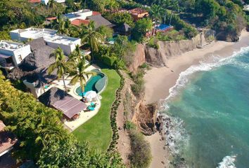 Villa en  Paradise Coves, Calle Punta De Mita, Fraccionamiento Paradise, Coves, Nayarit, México
