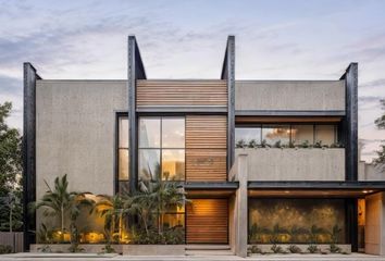 Casa en fraccionamiento en  Kiva, Cancun Country Club, Kiva, Country Club, Cancún, Quintana Roo, México