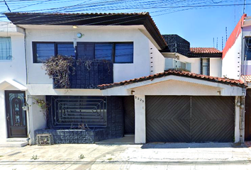 Casa en  Jardines De San Manuel, Puebla