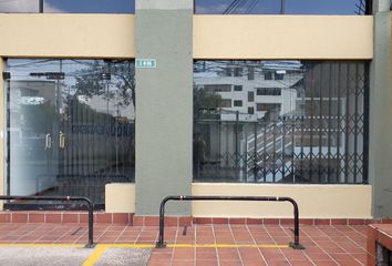 Local en  Francisco Pizarro & Santa María, Quito, Ecuador