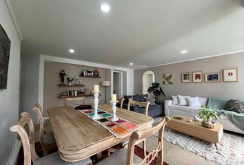Apartamento en El Poblado, Medellín, Antioquia, Colombia