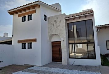 Casa en  Residencial Lomas De Hacienda Grande, Antiguo, Camino Al Sauz Lt Antiguo, Col. Hacienda Grande, Tequisquiapan, Querétaro, México
