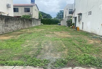 Terreno Residencial en  Portón Del Río, Ecuador