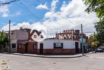 Casa en  Av. Vélez Sarsfield 200, Salta, Argentina