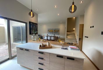 Casa en  Avenida Sierra Vista 4600, Privadas Del Pedregal, San Luis Potosí, S.l.p., México