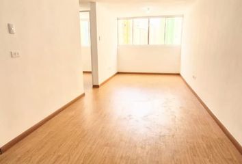 Departamento en  Condominio Torres Las Praderas Mz. E, Avenida Micaela Bastidas, Comas, Perú