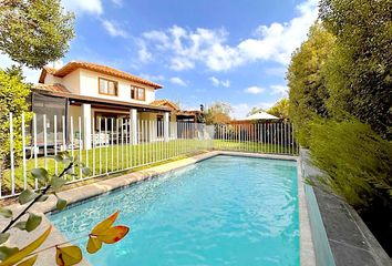 Casa en  Calle Los Prados 15, Colina, Chacabuco, Metropolitana De Santiago, 9360000, Chl