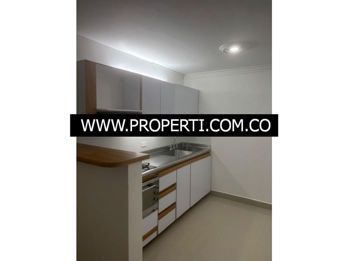Apartamento en arriendo El Rincón (Centro) en El Rincon