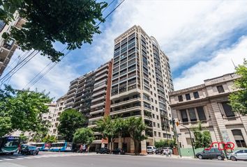 Departamento en  Av. Gral. Las Heras 3000, Ciudad Autónoma De Buenos Aires, Argentina