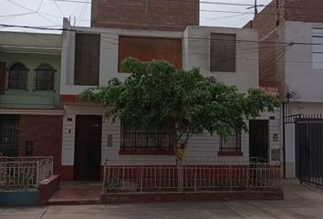 Casa en  Jirón Lambayeque 4122, San Martín De Porres, Perú