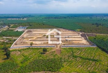 Terreno Residencial en  Avenida Luis Angel Leon Roman, Machala, Ecuador