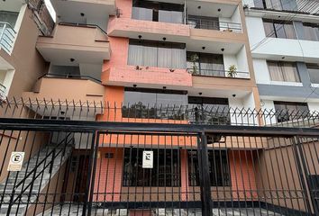 Departamento en  Avenida Caminos Del Inca 2408, Santiago De Surco, Perú