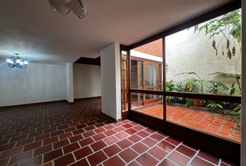 Casa en Envigado, Antioquia, Colombia