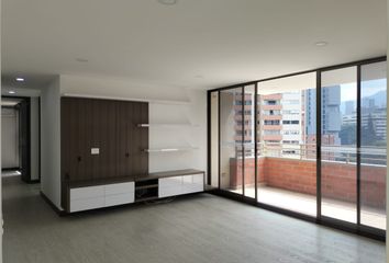 Apartamento en El Poblado, Medellín, Antioquia, Colombia