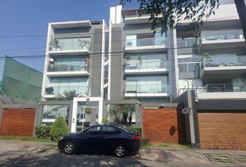 Departamento en  Av. Coronel Reynaldo Vivanco 235, Lima, Perú
