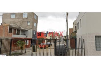 Casa en  Avenida Coronel Néstor Gambetta 5, Urbanización Las Orquídeas Etapa Ii, Callao, Per