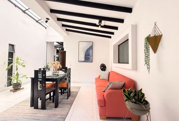 Casa en Laureles, Medellín